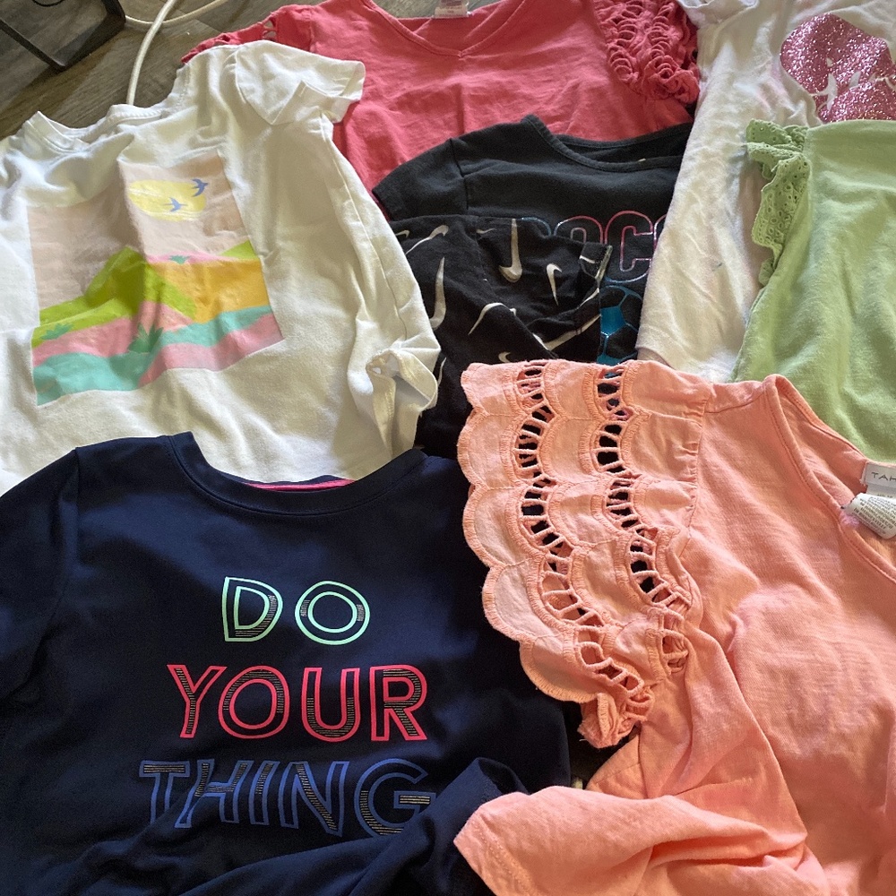 Set of 11 girls short sleeved shirts